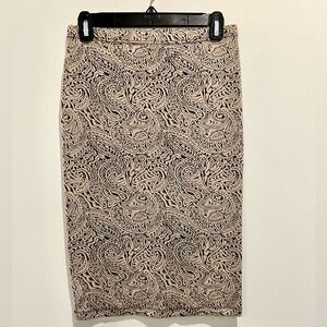 Forever 21 Knit Paisley Beige and Black Pencil Skirt Size M